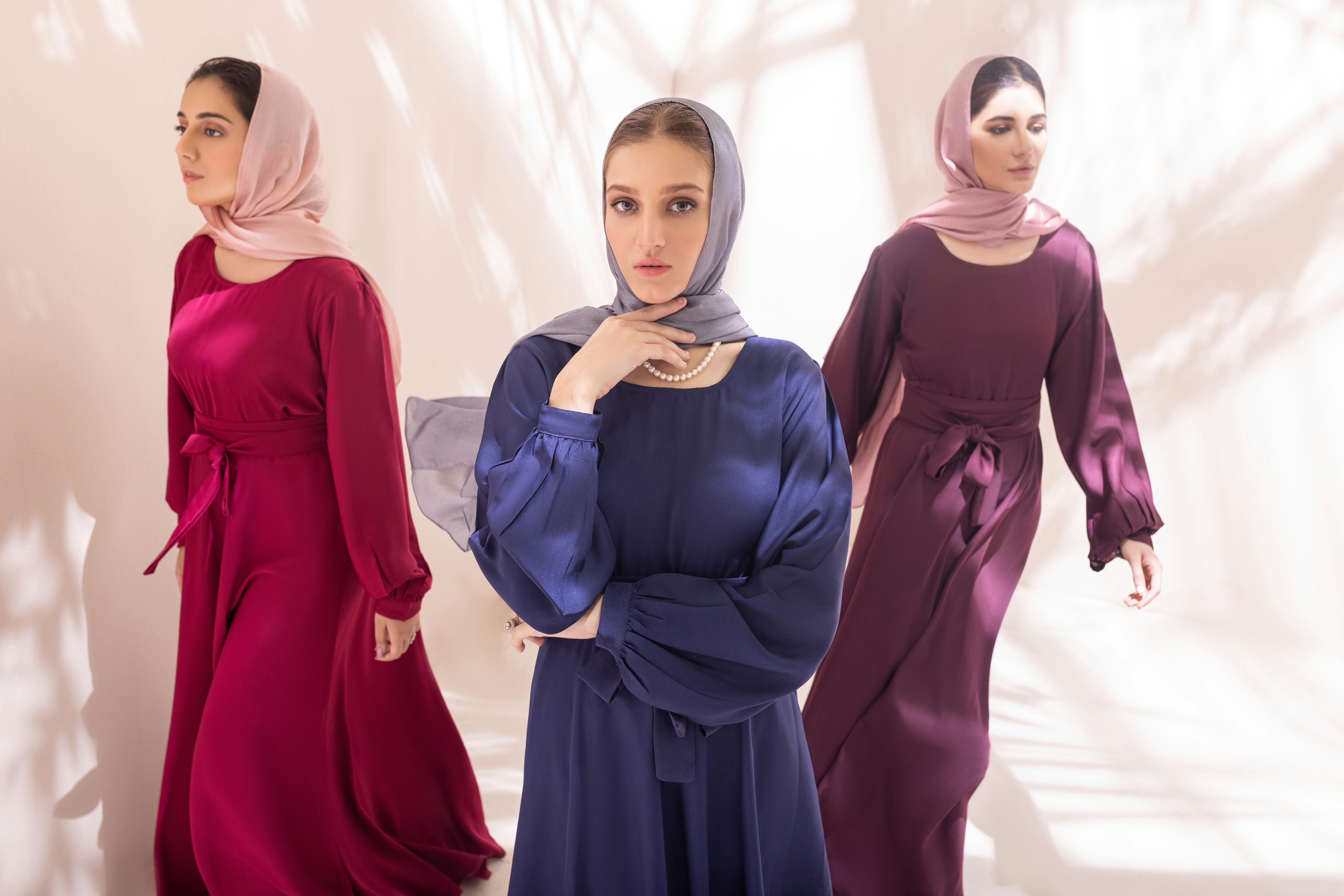 Elegant abaya fashion